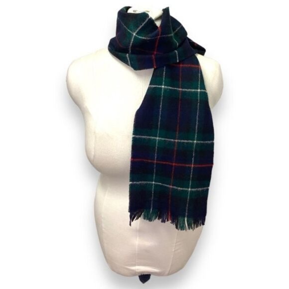The Scotch House Mens Mackenzie Scottish Tartan Plaid 100% Wool Scarf - Picture 2 of 6